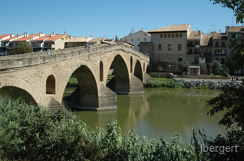 DSC_3802.JPG - Brücke in Puente La Reina