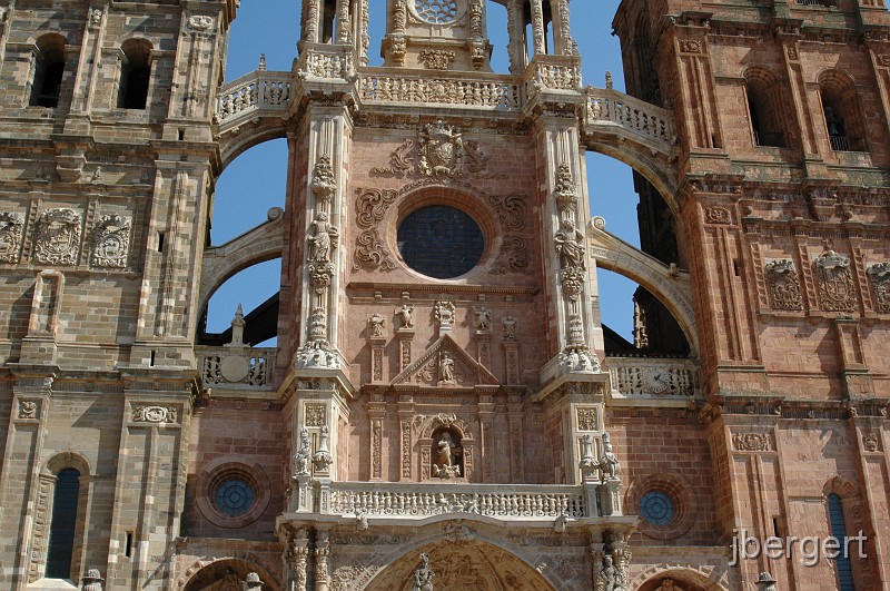 DSC_4245.JPG - Kathedrale in Astorga